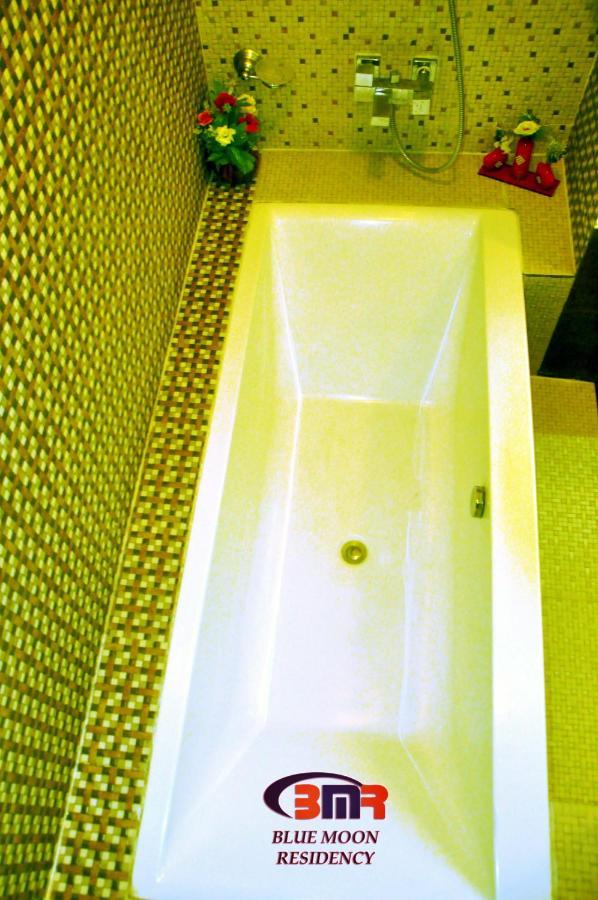 Bm Residency Hotel Islamabad Bagian luar foto