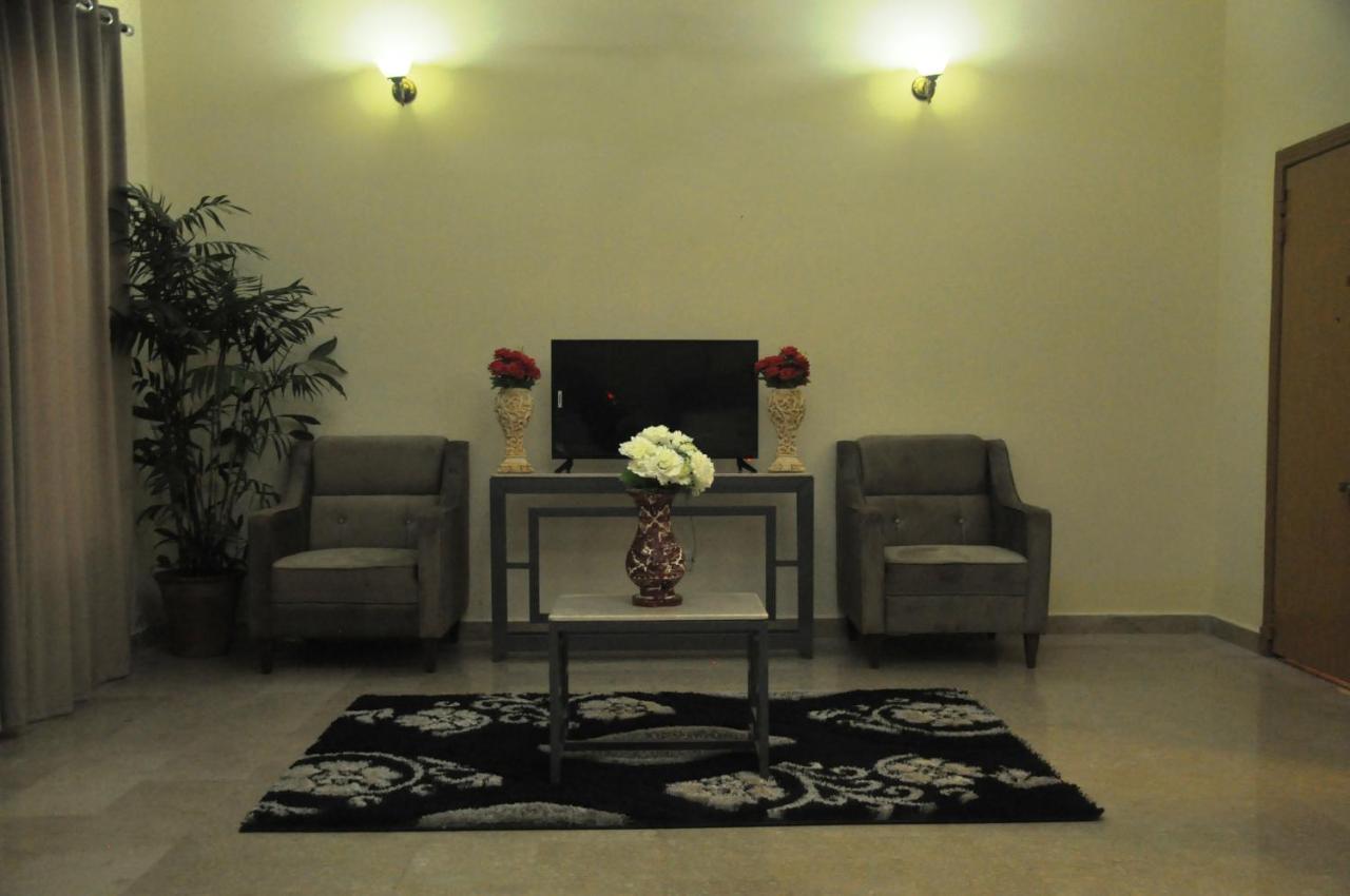 Bm Residency Hotel Islamabad Bagian luar foto