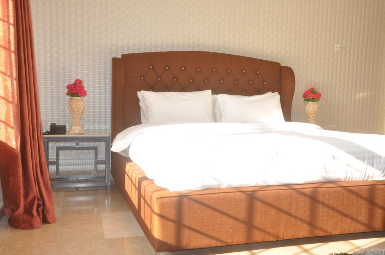 Bm Residency Hotel Islamabad Bagian luar foto